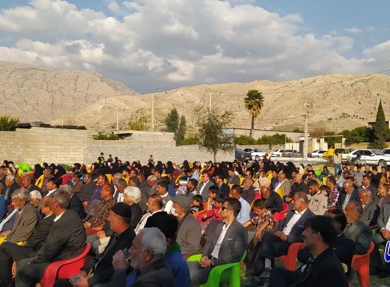 نشست حمایتی ایل بابکان از دکتر سعادتیان امروز با حضور پرشور مردم در کلایه برگزار شد.